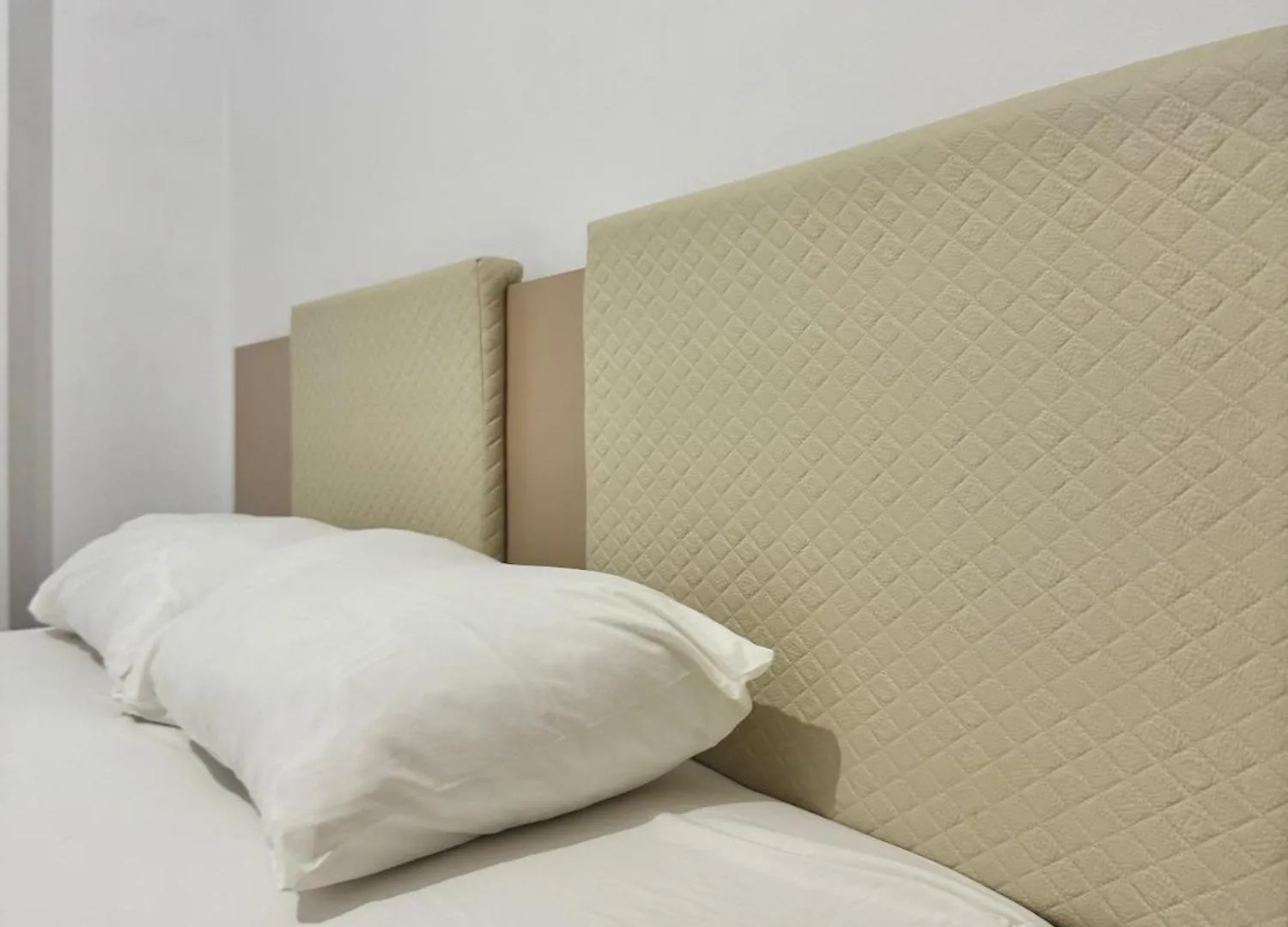 Fishland Seaside Apartments Hotel Plazhi San Pietro